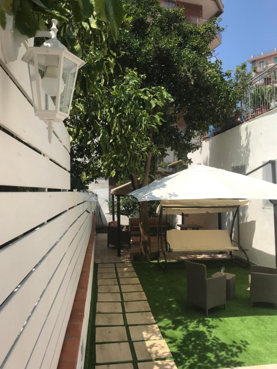 مبيت وإفطار كاستيلاّماري دي ستا Virgilio'S Garden المظهر الخارجي الصورة